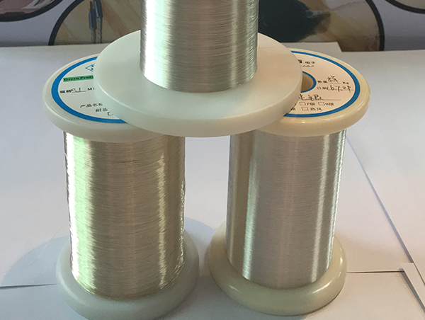 Single-crystal gold and silver conductor